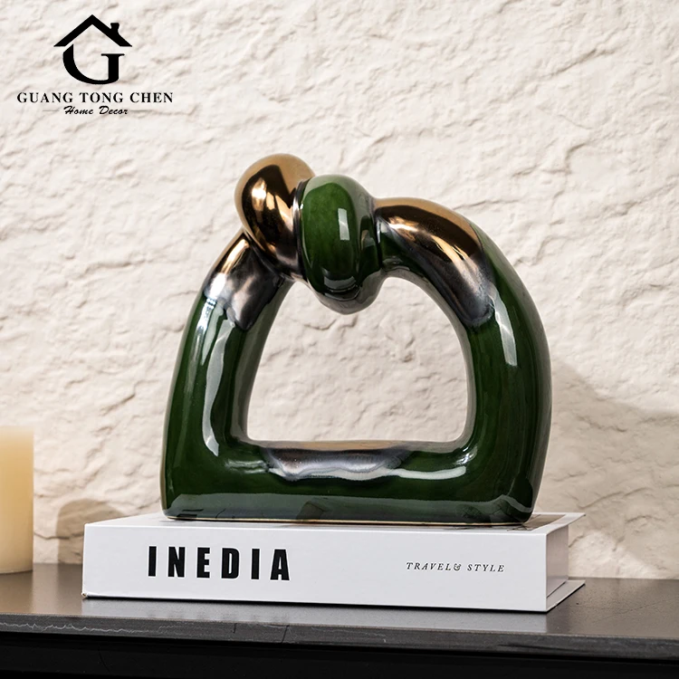 Modern Design Handmade Injection Molding Indoor Green Home Decoration Resin Artistic Knot Ornament
