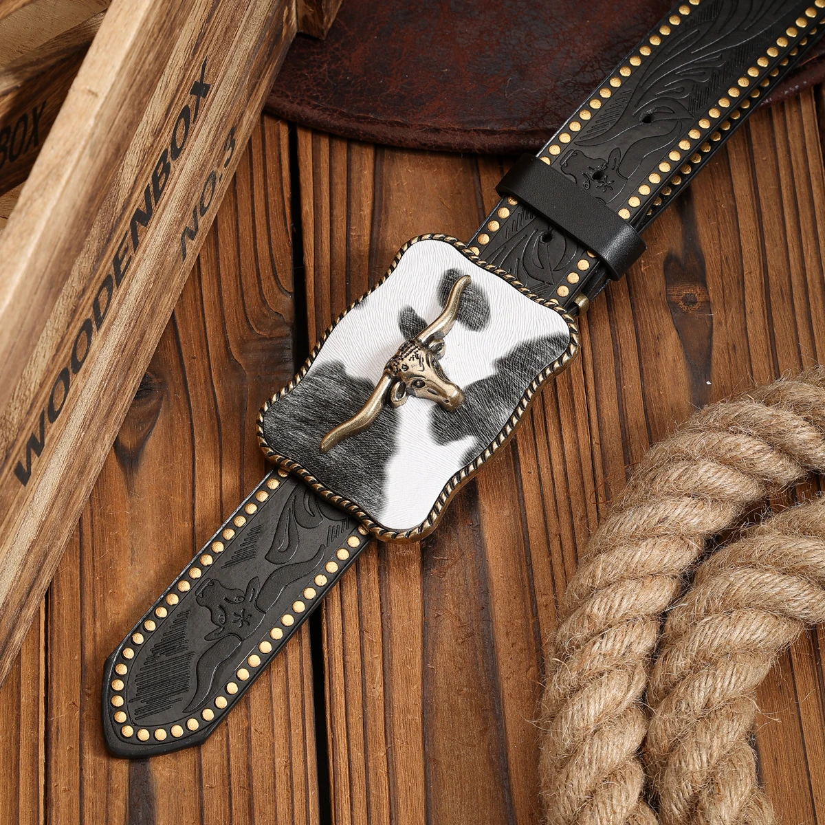 Ein PU-Gürtel für Damen und Herren, der den Stil von Western-Denim und Retro vereint, ist perfekt für alltägliche Freizeitausflüge. – Detail 6