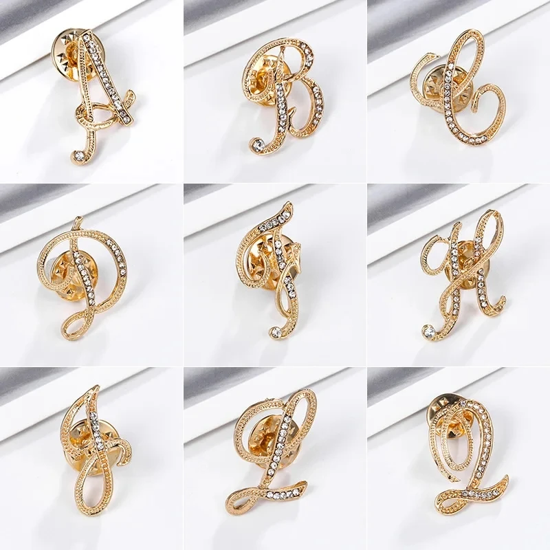

Mini Letter Brooch Women Suit Crystal Jewelry ABCD Thron Needle Anti-Exposure Button Lapel Pin Clothes Accessories Collar Buckle