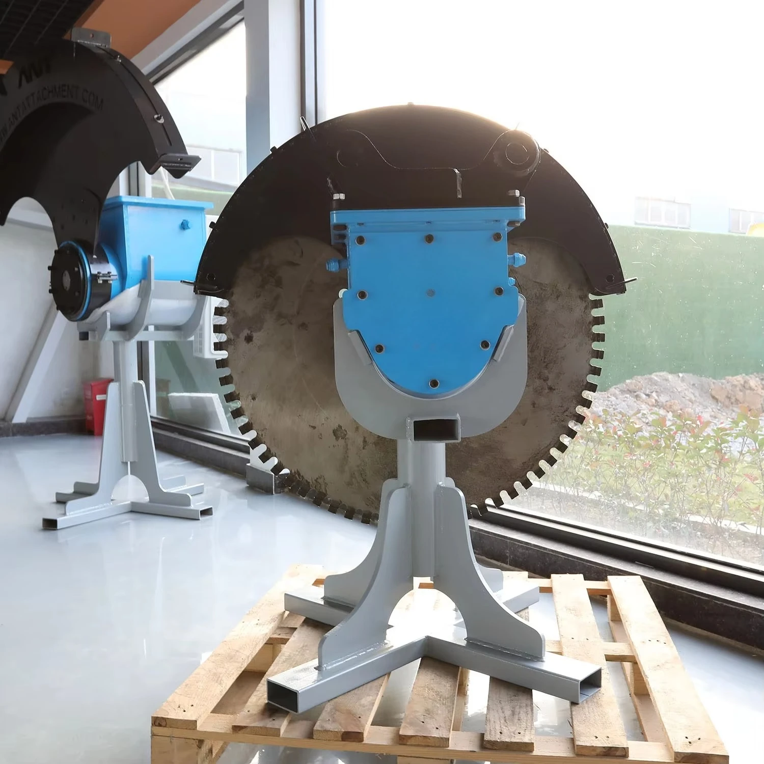 Hydraulic Rock Cut Diamond Blade Saw Easy to Install Concrete Saw Motor Pump High Quality Construction Equipment