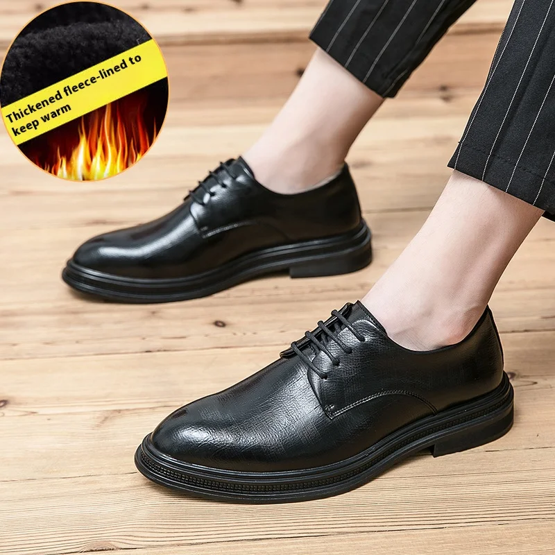 

2025 Autumn/Winter new fleece business formal casual shoes for men British groom wedding men's pointed black leather shoes