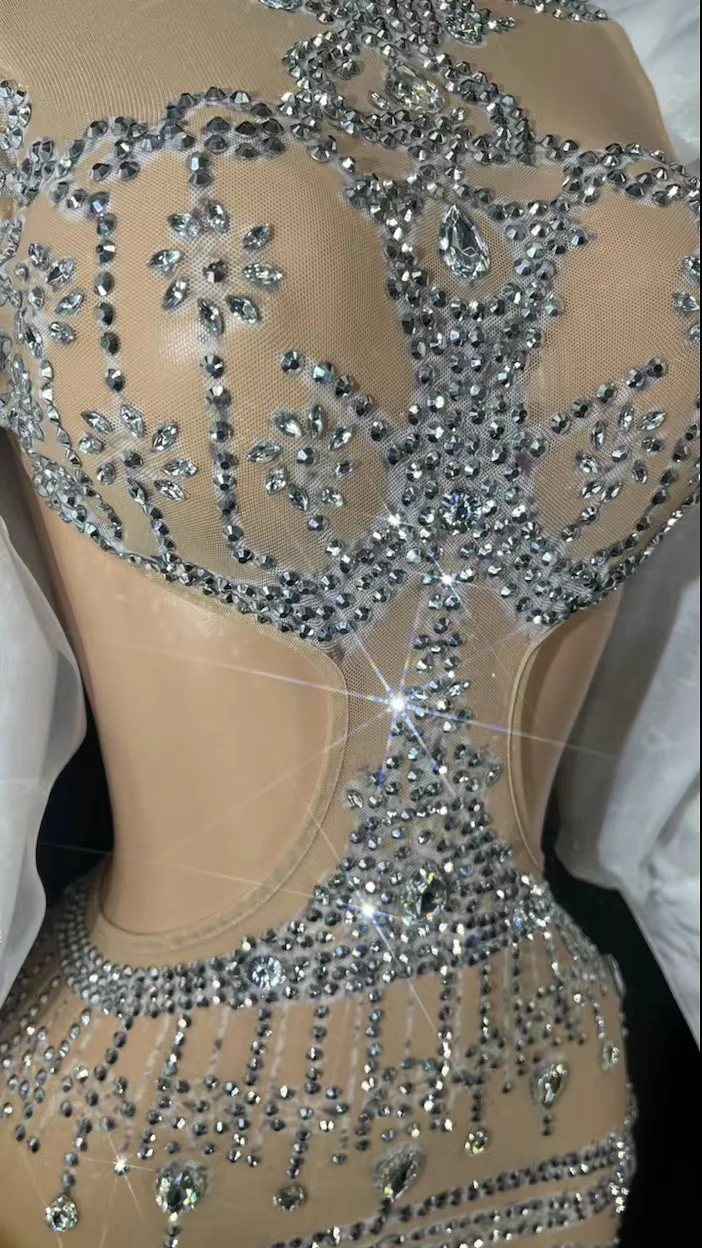 เซ็กซี่ชุดราตรีพรหมคอนเสิร์ตวันเกิดชุด Sparkly Rhinestones พัฟแขนตาข่ายกระโปรงหางปลานักร้องเวทีแสดงสวมใส่