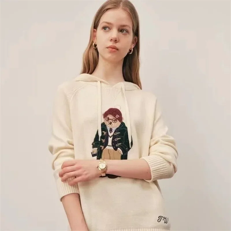 Womens Wool Sweater Fashion Bear Embroidery Knit Pullover Women Autumn Winter Raglan Sleeve Cashmere Knitwears