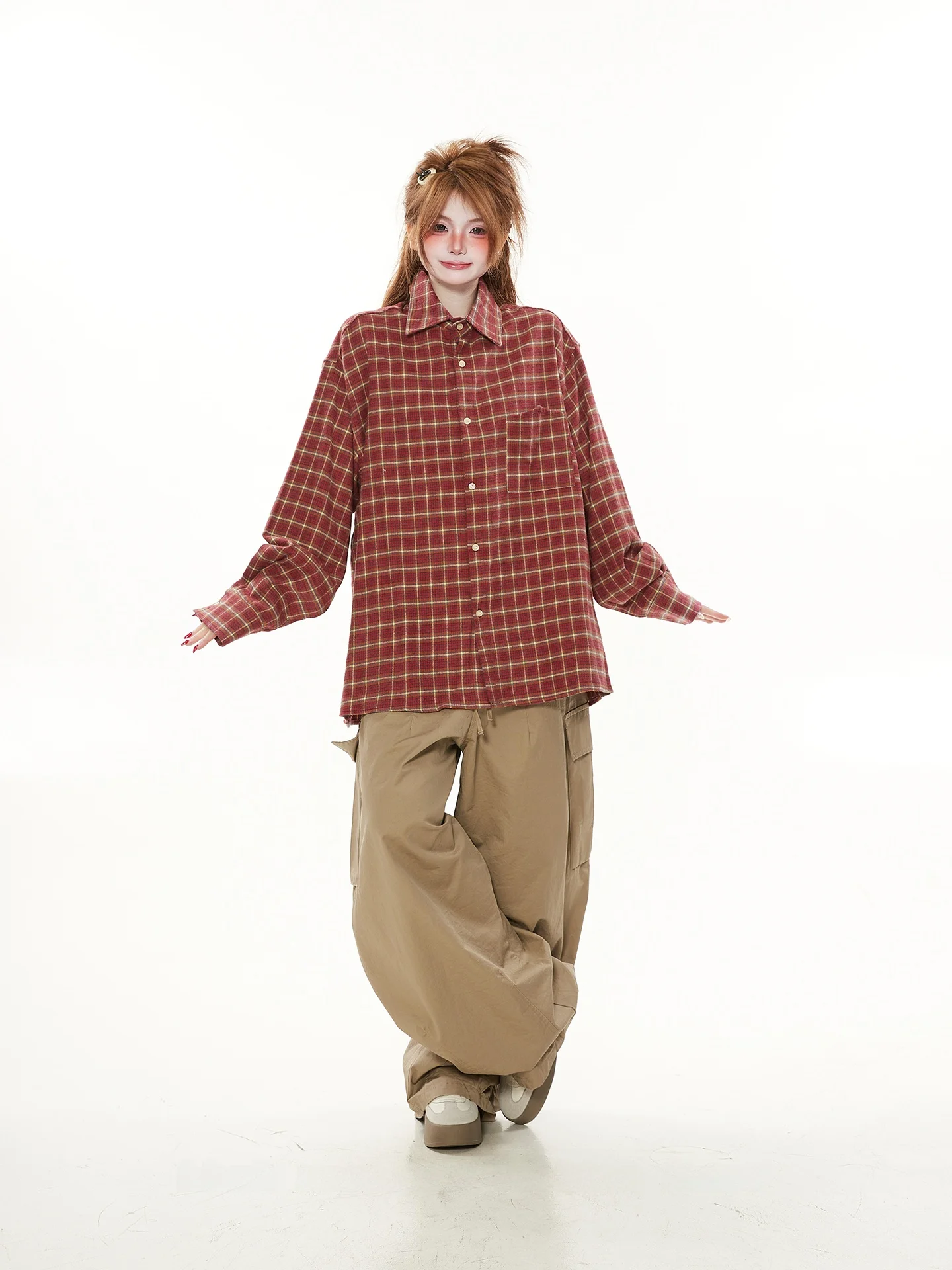 

Ретро-американская гонконгская красная клетчатая рубашка-пальто для женщин, весенне-осенняя, тонкая, в корейском стиле, свободного кроя, многослойная, в стиле Lazy Sle