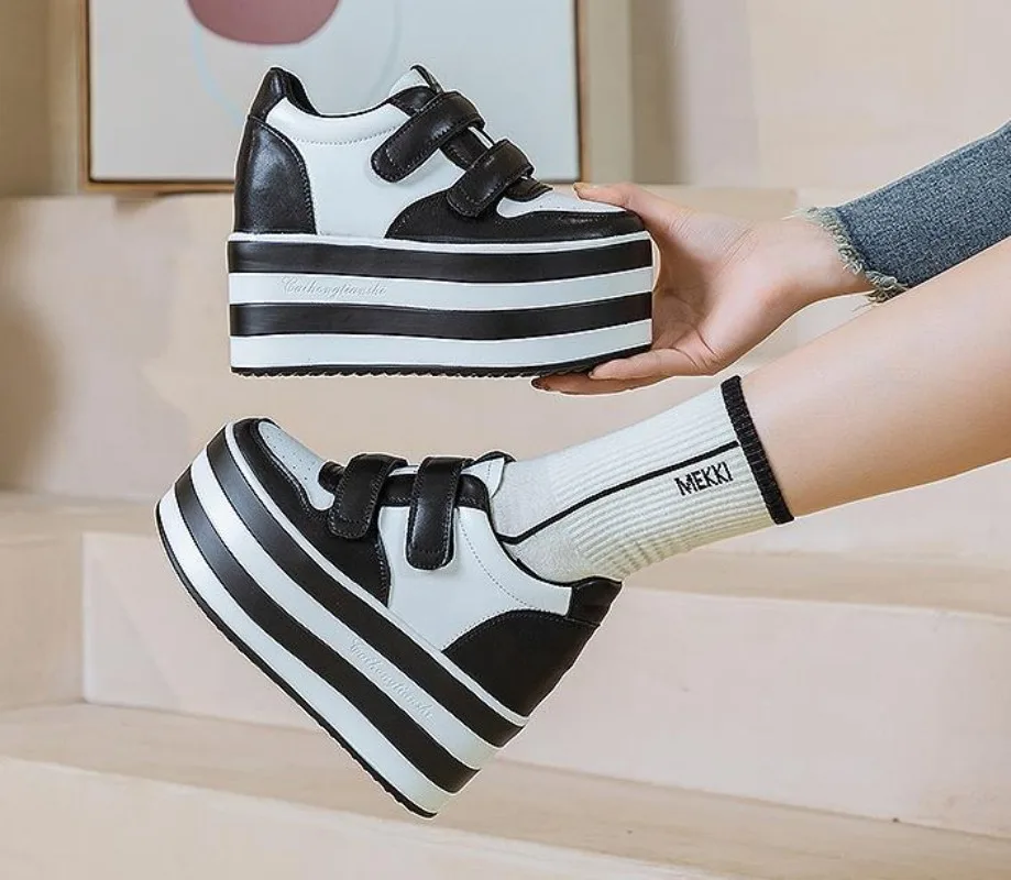 Wysokiej jakości 12cm syntetyczne buty z prawdziwej skóry kostki damskie jesienne wiosenne kowbojskie buty na koturnie wysokiej marki Chunky Sneaker