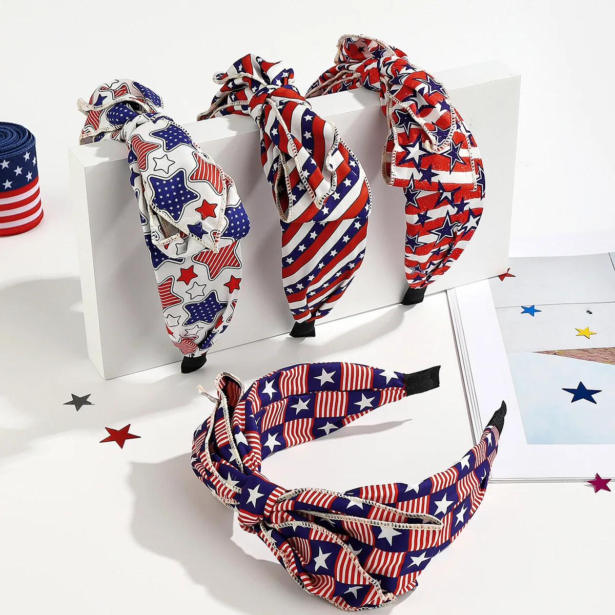 

Американский флаг ко Дню независимости США: широкие повязки на голову с звездами и полосами, аксессуары для волос, оптом