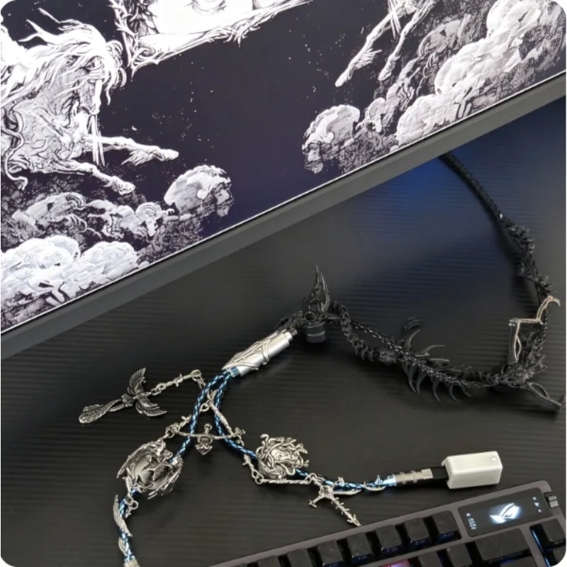 Customized 8K Pilot Cable USB-C Single Crystal Copper 1.3m RGB Magnetic Mechanical Keyboard Cable Decorative Accessories