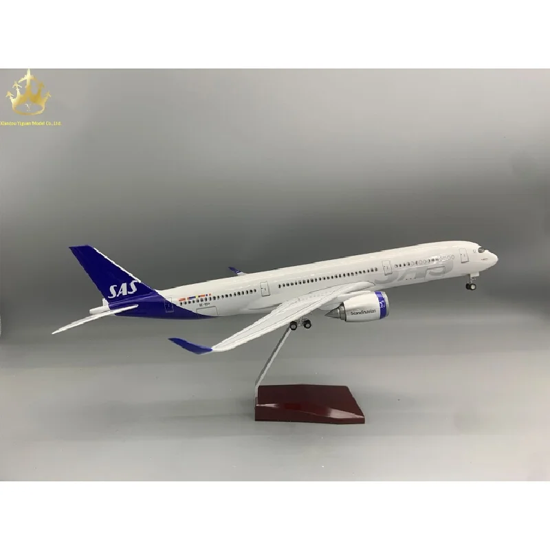 

Sas A350 Model 1/142 Scale With Lights Rolling Wheels Diecast Aircraft Display Ornament Gift For Collectors