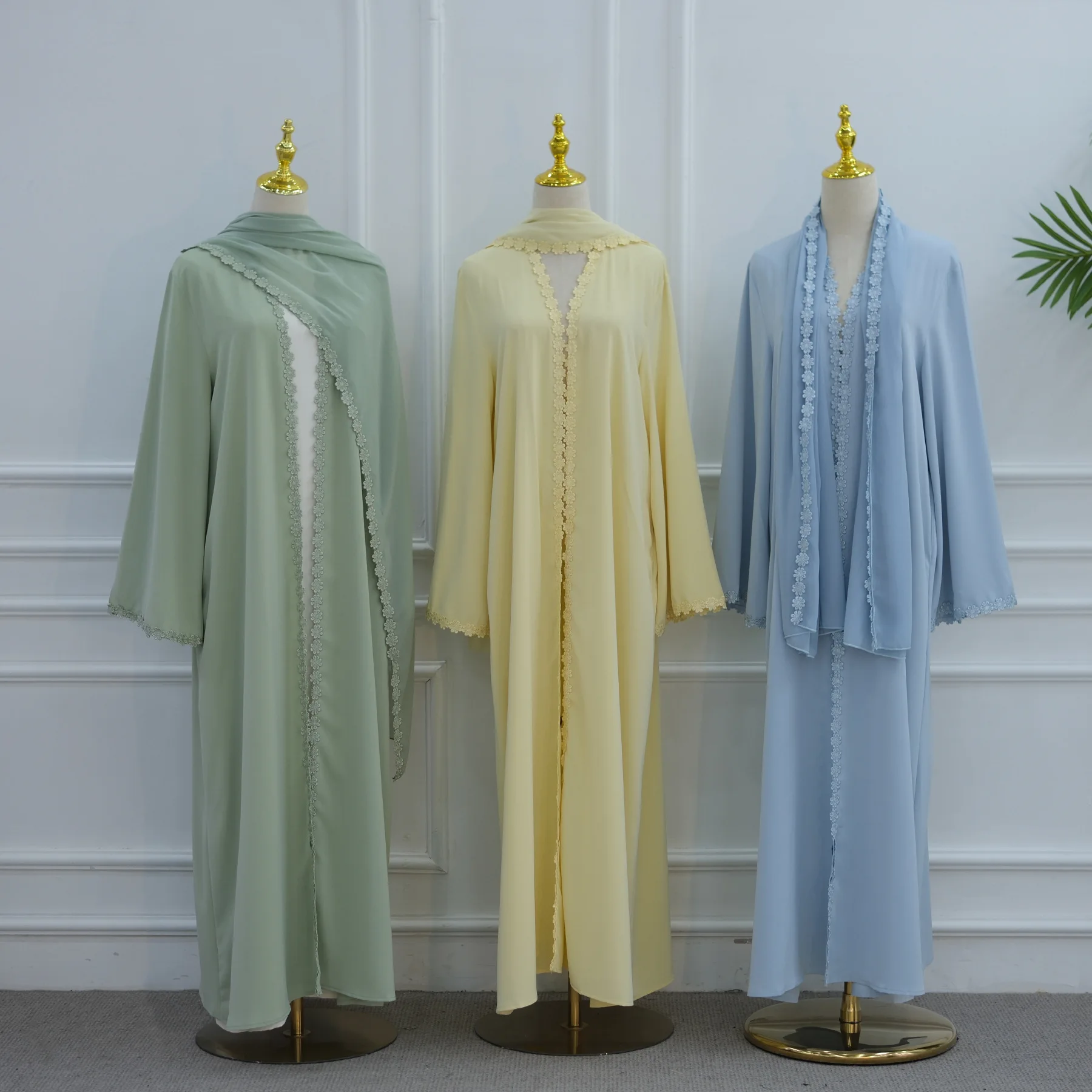 

Dubai Embroidery Open Kimono Abbayas for Woman Dress Abayo Abaya Hijab Muslim Jalabiya Kaftan Robe Femme Musulmane Kebaya Gown