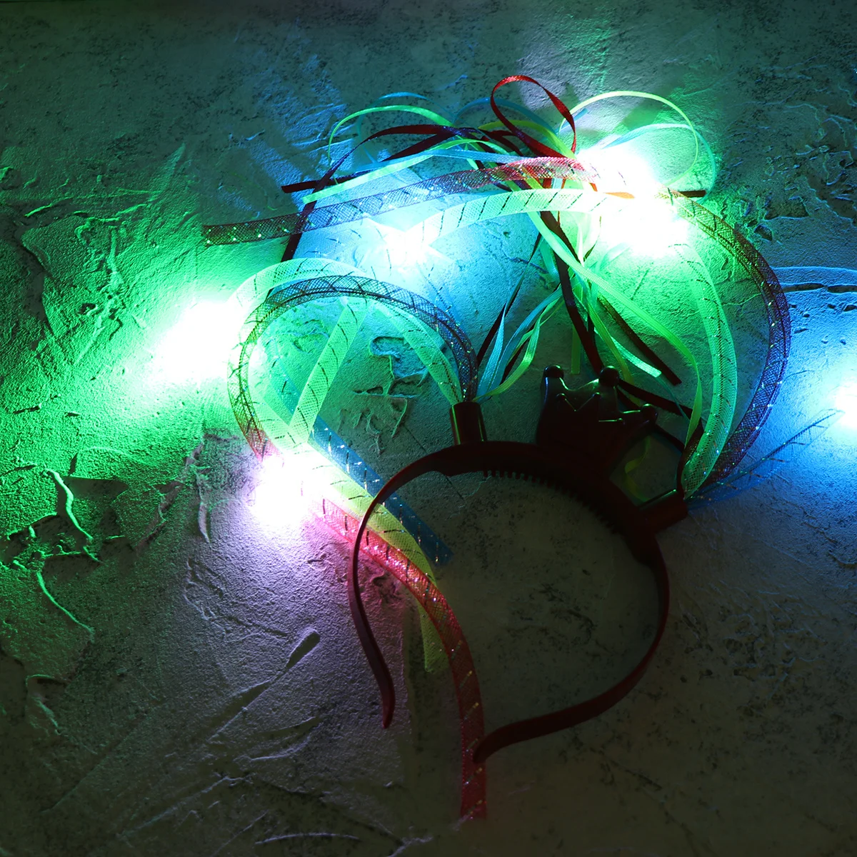 

1 шт., светодиодный светящийся обруч для волос со вспышкой, детская повязка для волос, удобные легкие аксессуары для рождественской, новогодней, карнавала, вечеринки, смешанные