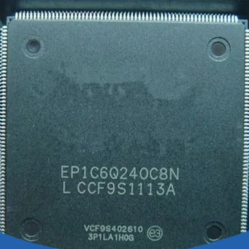 2PCS ic EP1C6Q240C8N QFP-240 in stock