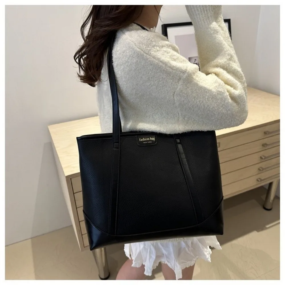 

Casual Large Capacity PU Tote Bag Korean Style Portable Women Shoulder Bag Handbag Waterproof Ladies Commute Bag Outdoor