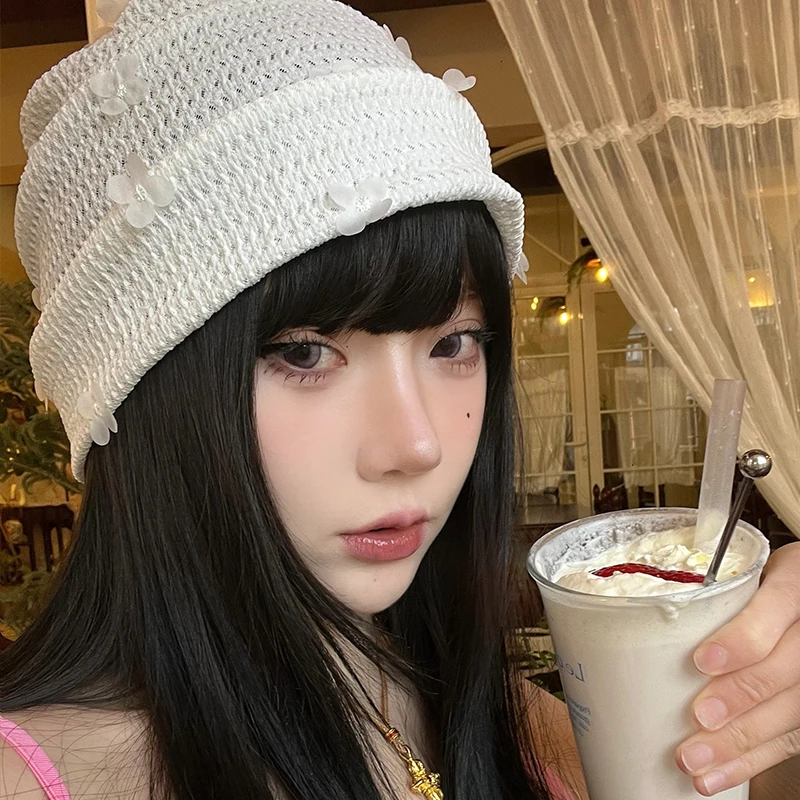 

Ins Elegant Flower Hollow White Pullover Beanies Cap for Women Spring and Summer New Casual Versatile Breathable Knitted Hat