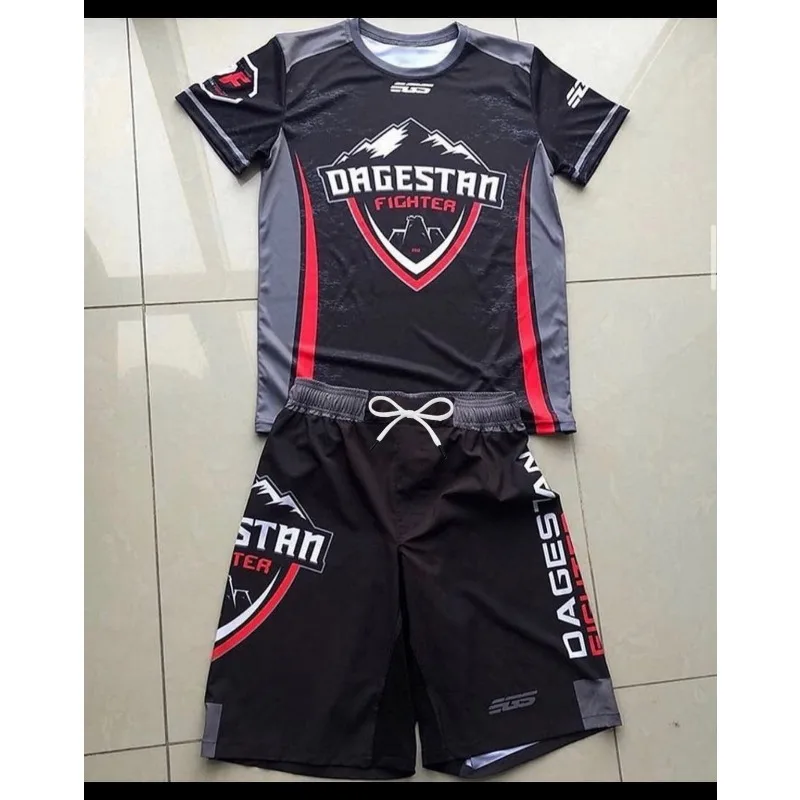 

2026 New Training Apparel: Anti-abrasion, Breathable, Quick-drying T-shirt + Mountain Print Shorts, Men's Combat Sports Suit