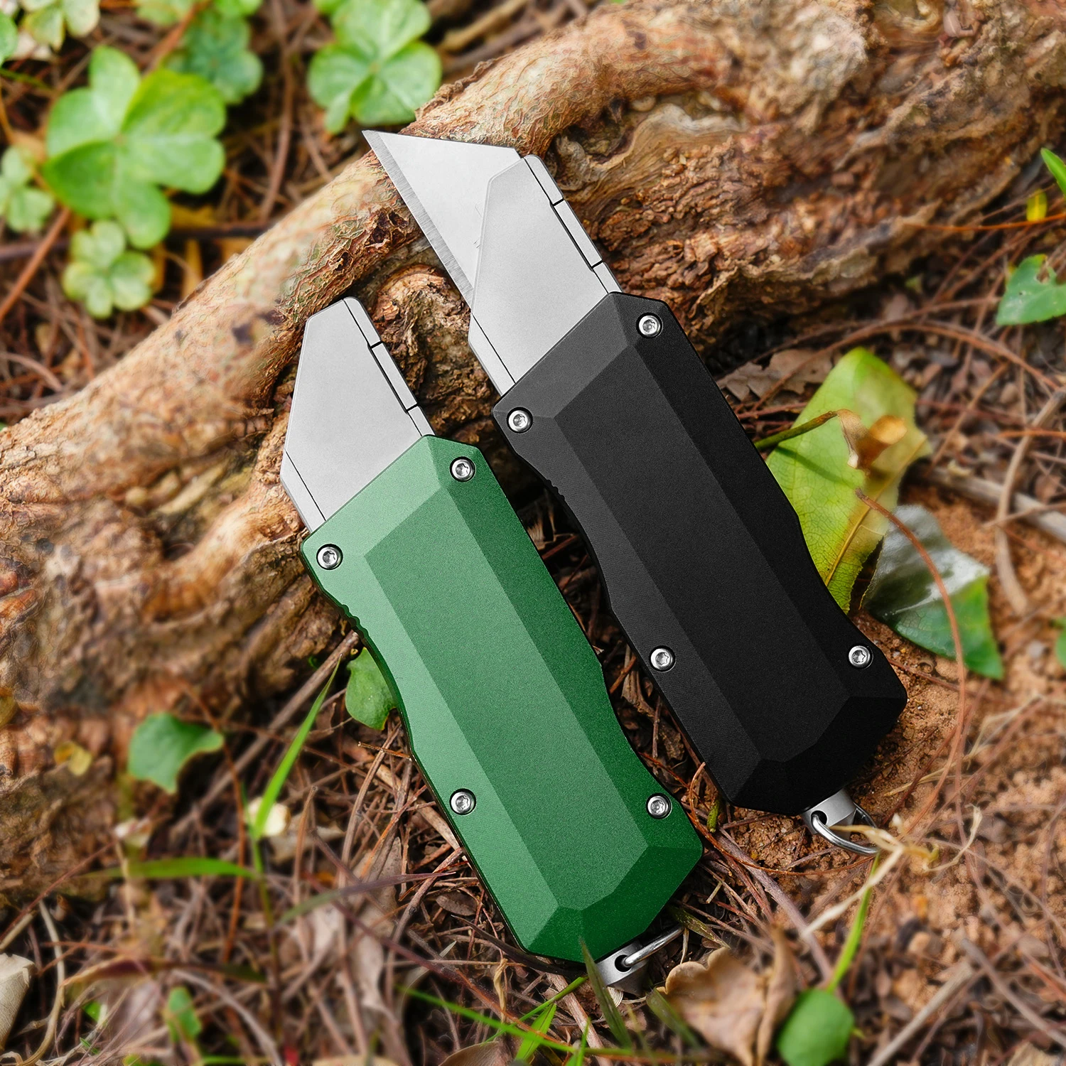Coltello multiuso in lega di alluminio Multiutensile mini strumento EDC Taglierina per carta Strumento tascabile da campeggio esterno dotato di 10 lame affilate