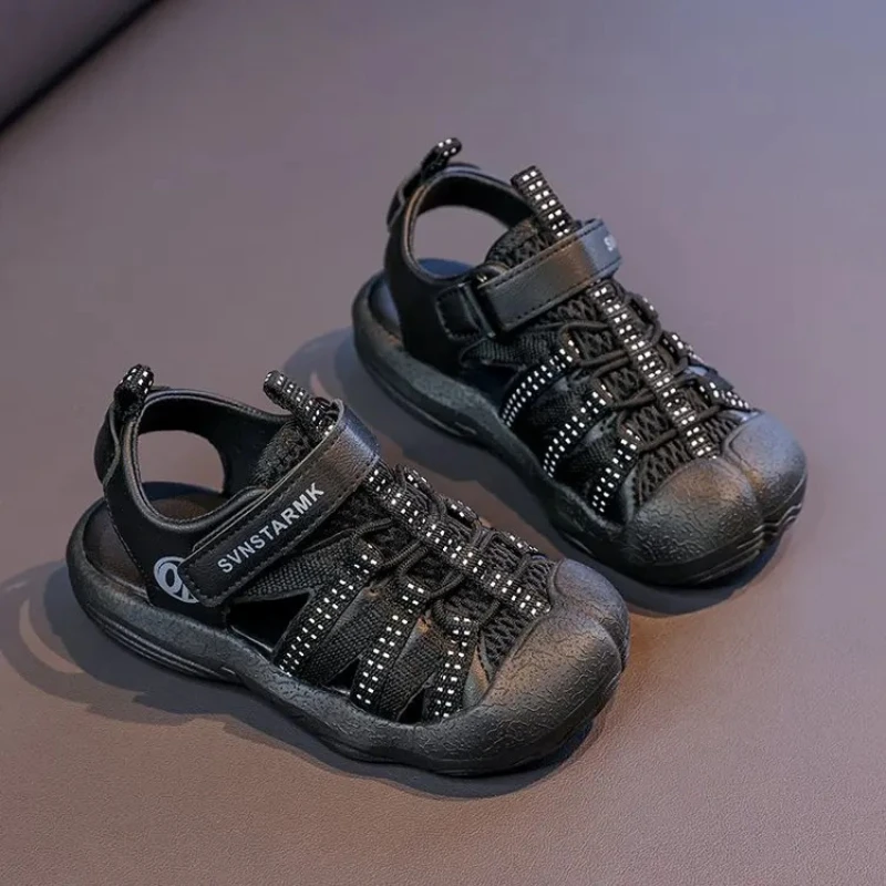 

2025 Spring Summer Soft Breathable Comfortable Children Casual Flat Heel Hollow Anti-slip Outdoor New Versatile Fashion Sandals