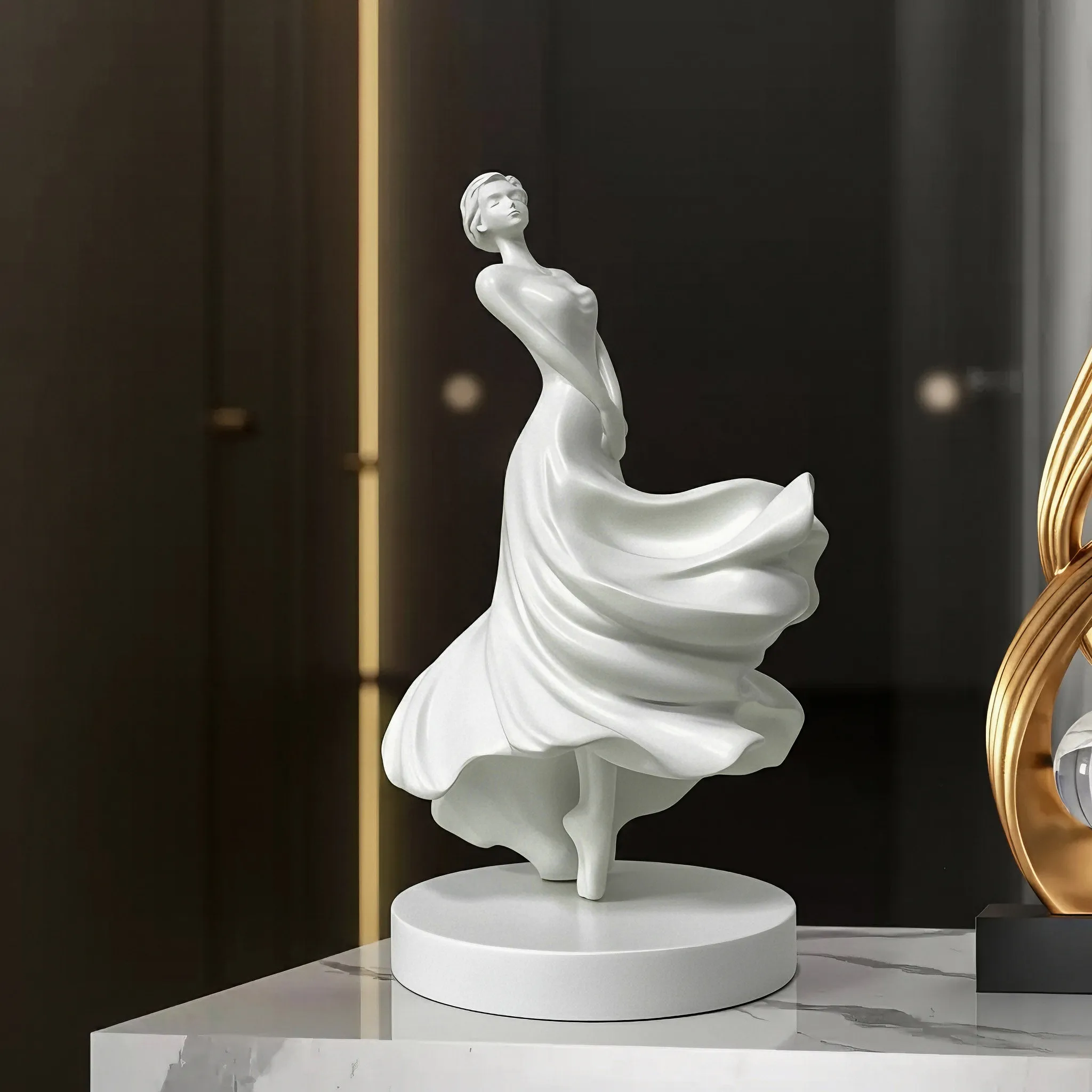 

Modern simple art character decoration ornament living room light luxury high-end TV wine cabinet high-end sense niche soft deco