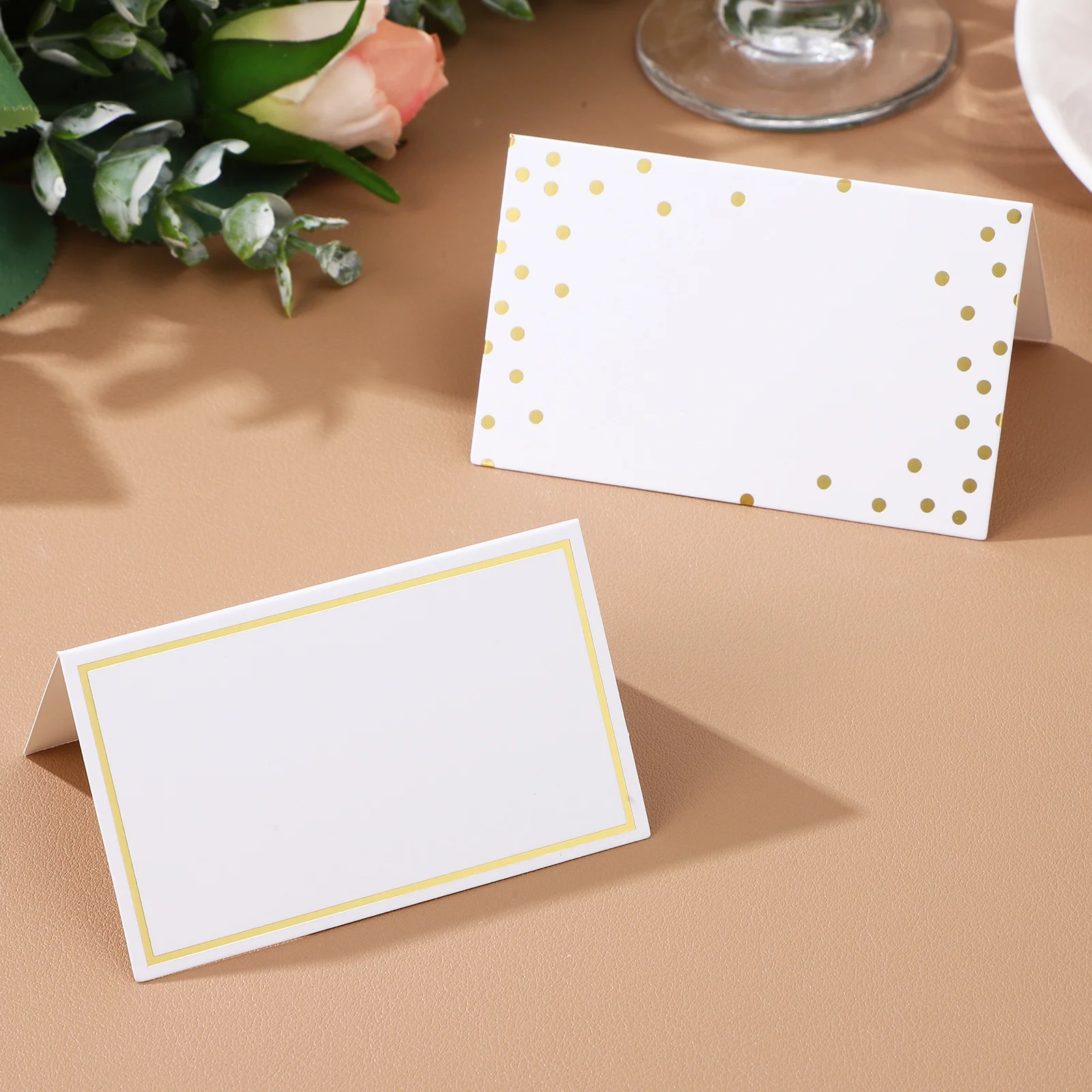 

100Pcs Place Cards High-End Stylish Wedding Table Seats Reserved Seating Name Cards for Events Banquets Wedding Guest Table