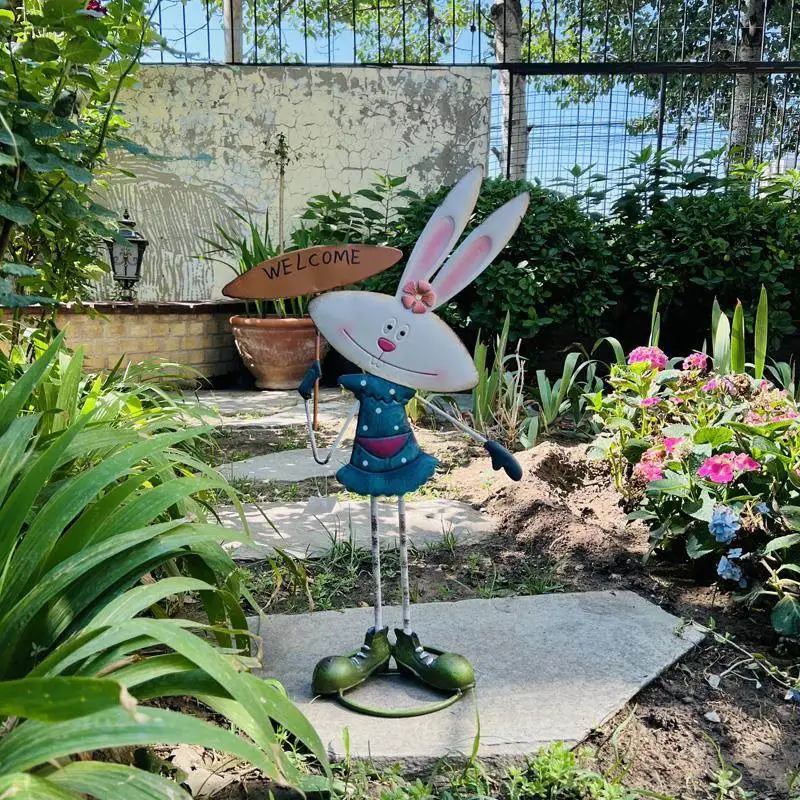 American country retro wrought iron rabbit garden ornaments, indoor and outdoor balconies, courtyard animal decorations