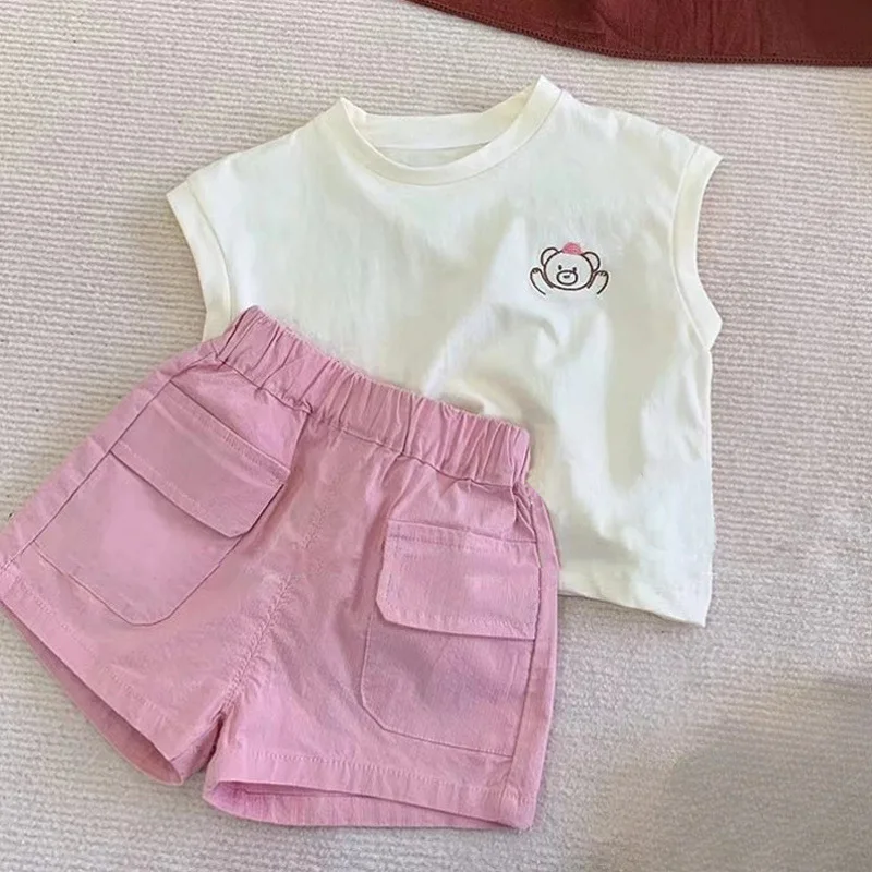 

Летний комплект одежды из 2 предметов для девочек, хлопковые футболки без рукавов, однотонные хлопковые тонкие шорты, костюм, простая одежда для маленьких девочек
