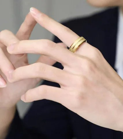 Luxury Gold Color Single line frosted couple Stainless Steel Ring For Women Romantic Engageme Wedding Party Jewelry