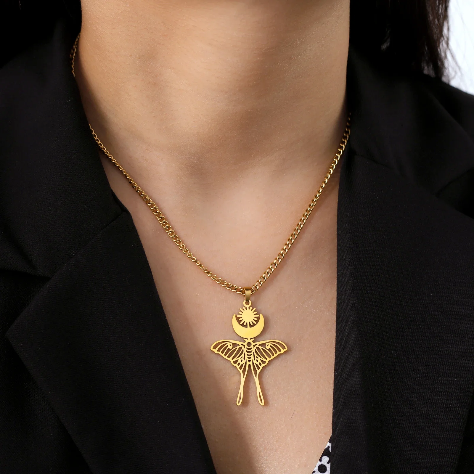 Skyrim Moon Sun Butterfly Pendant Necklace Women Stainless Steel Gold Color Neck Chain Vintage Witchcraft Jewelry Birthday Gift