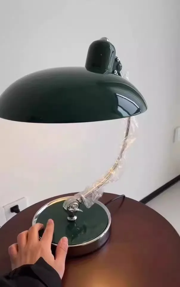 Danish Bauhaus Student Eye-protecting Reading Bedroom and Study Nordic Simple and Light Luxury Internet-famous Ins Bedside Lamp