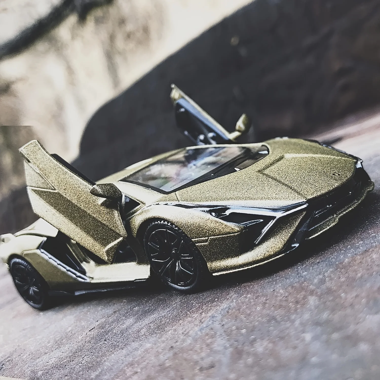 

RMZ CITY 1:36 Моделирование спортивного автомобиля Lamborghini Lightning из сплава - Игрушечный автомобиль с функцией открывающихся дверей и откатным механизмом, идеальный подарок на день рождения и праздничный сюрприз для мальчиков