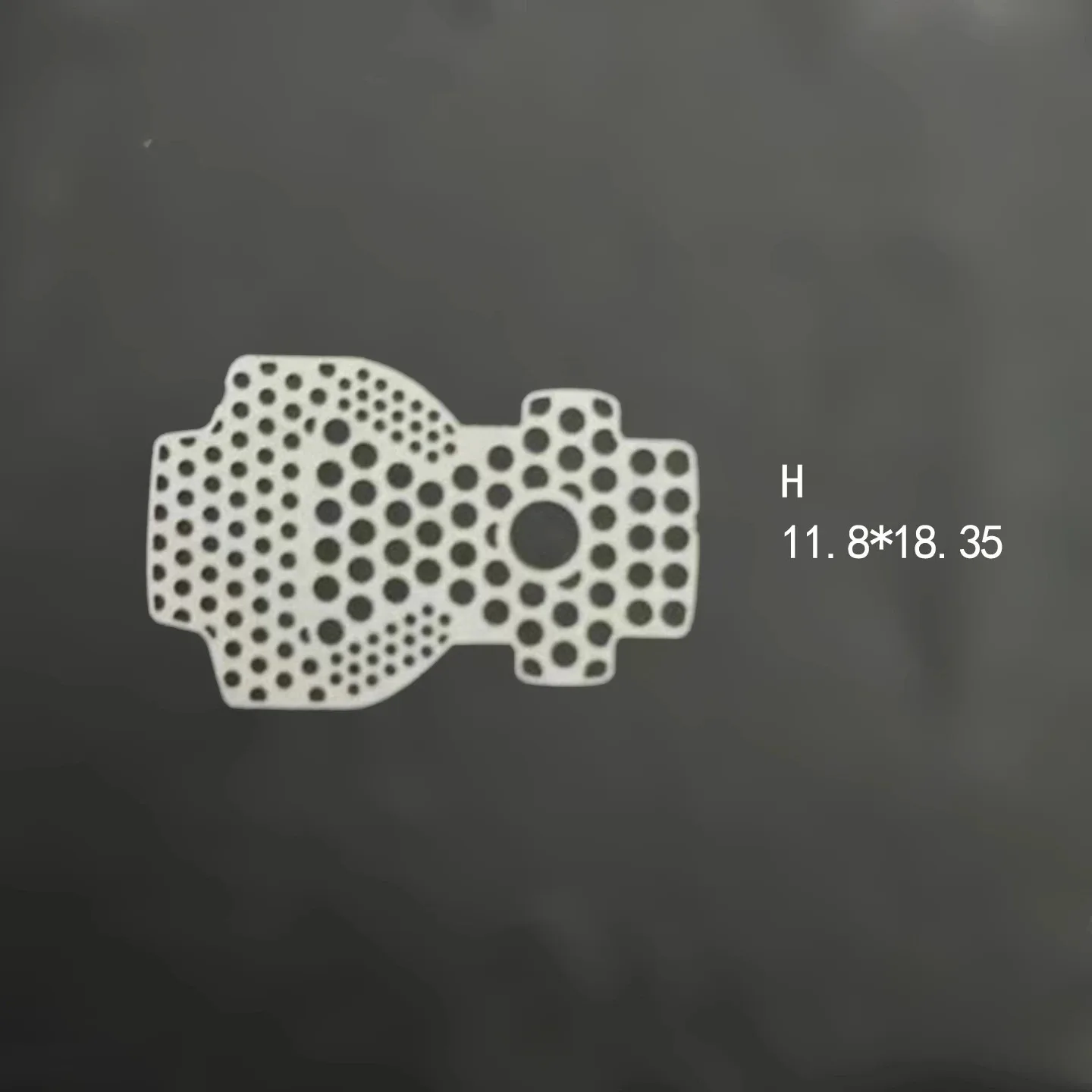 

Набор титановых сеток и пинов для предсказуемой горизонтальной и вертикальной аугментации кости, формирователь боковых стенок для стабильного разделения гребня и GBR