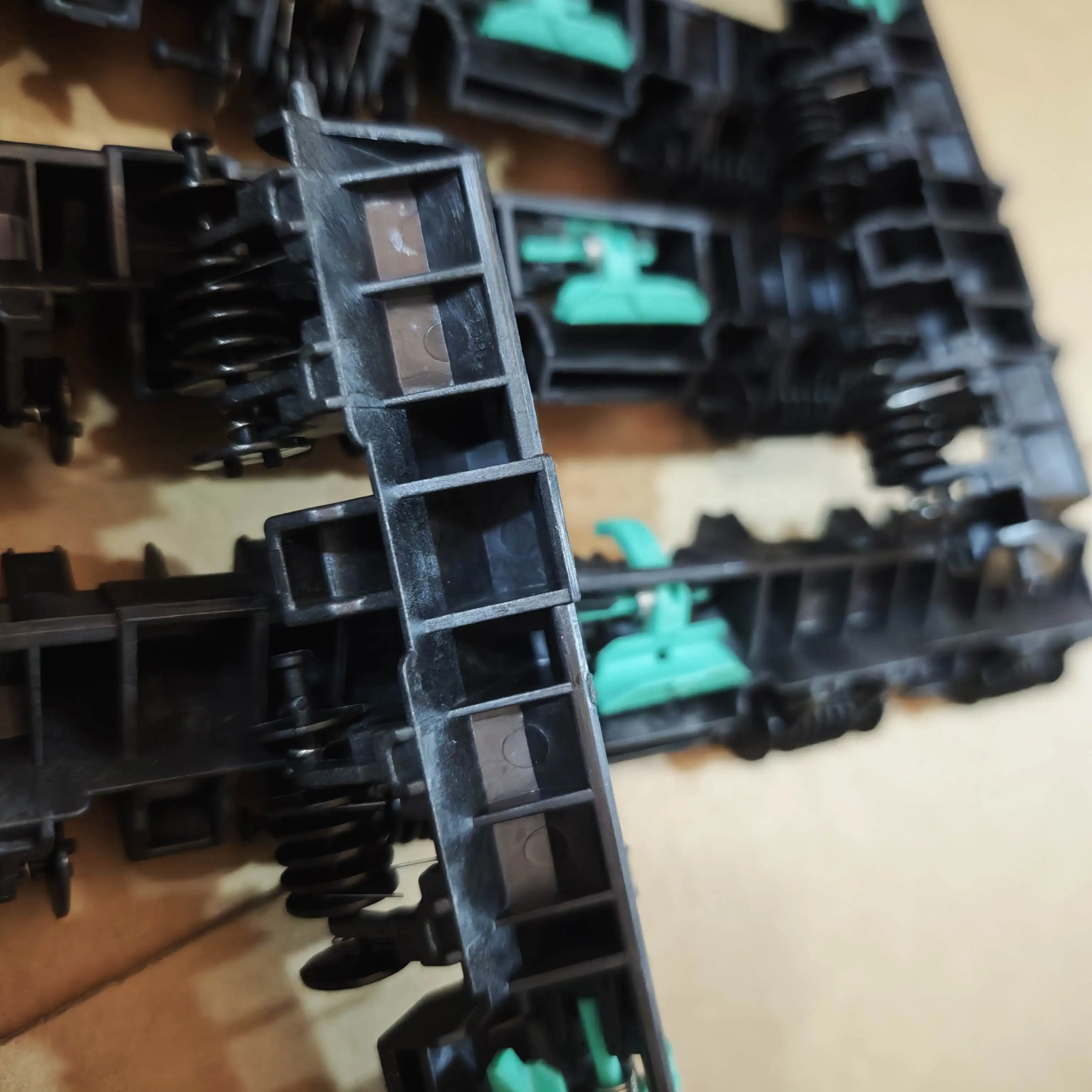 

5PC Fuser Guide Delivery for Canon MF4410 MF4710 MF4752 MF4890 MF4779 MF4712 RC2-9483-000 RC2-9484-000