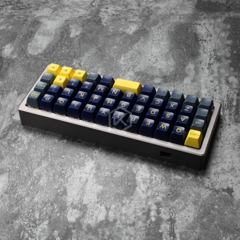 JJ40 40% Mechanical Keyboard Case Customized CNC Anod Aluminum Shell  Pivot Support Legs DIY Acrylic Plank for gamers design - Image 2