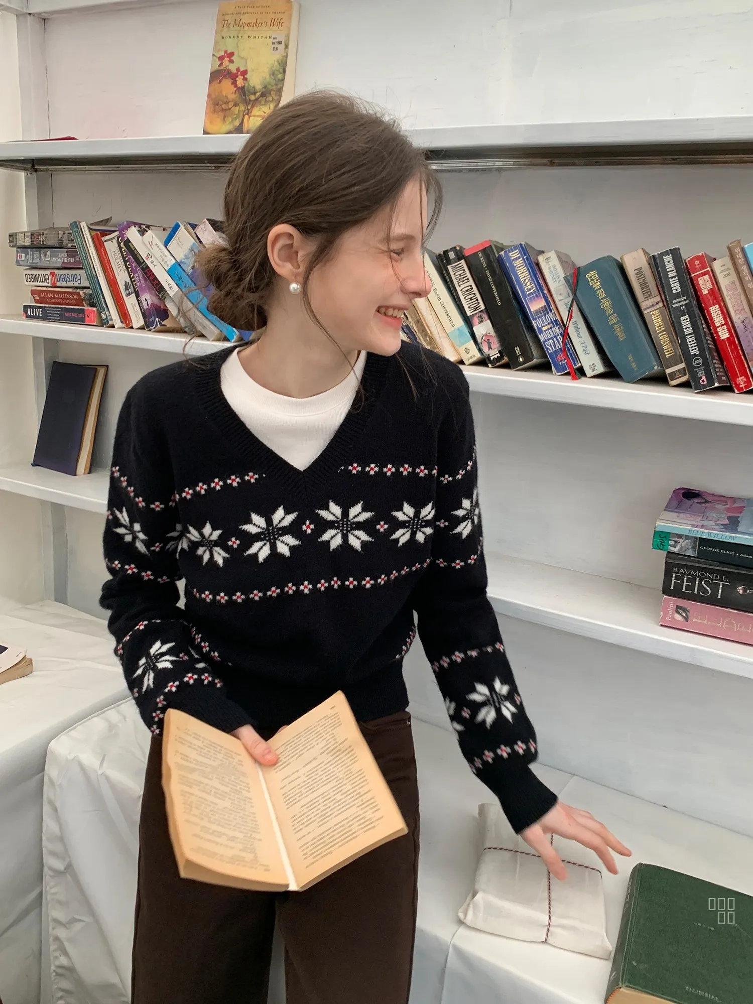 

Облегающий вязаный свитер с длинным рукавом и V-образным вырезом, мягкий и уютный, осенне-зимний, модный, элегантный, в стиле Fair Isle, женский, премиум-класса