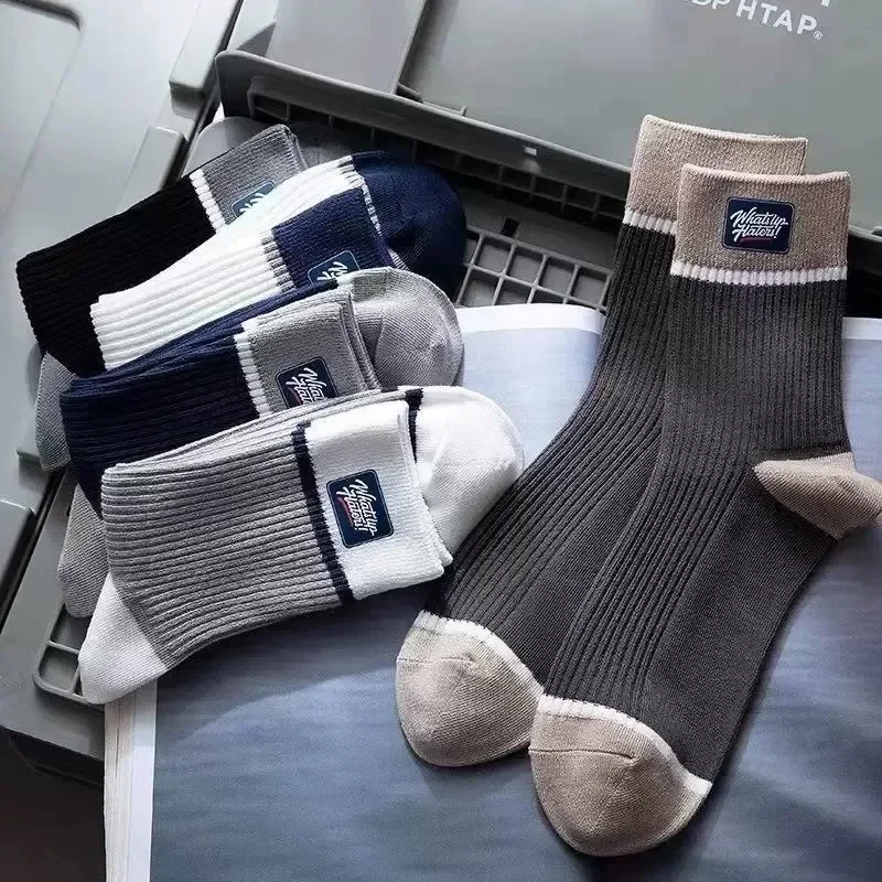 5 Paar Herren-Socken für Frühling und Herbst, mittellang, schlicht, mit Buchstaben und Streifen, trendige Freizeitsocken für alle Jahreszeiten, einfach und bequem