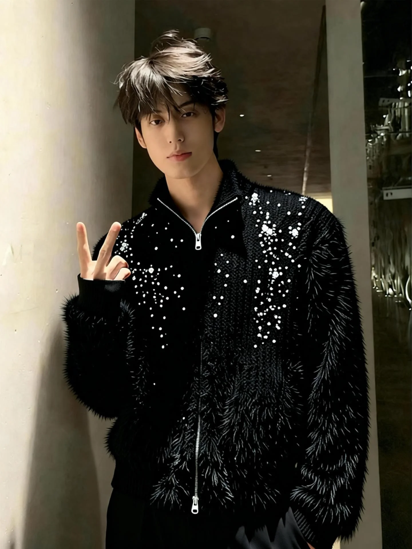 

Корейский роскошный мужской вязаный свитер с жемчужным дизайном, утепленный, с длинным ворсом, модный зимний кардиган-накидка