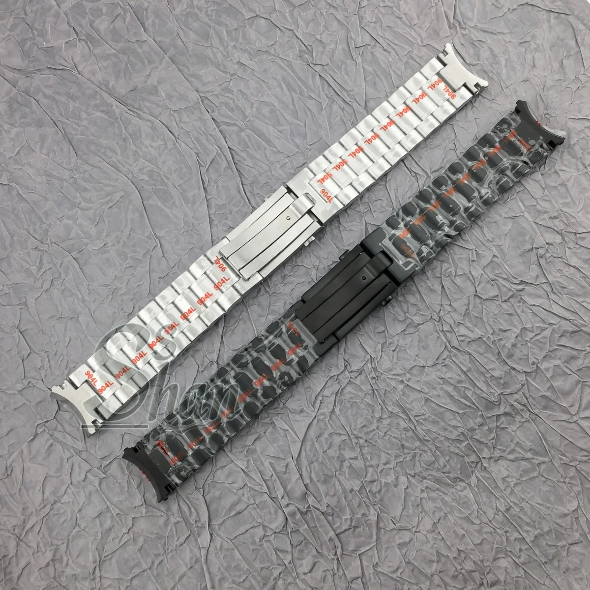 

20mm silver black solid stainless steel bracelet folding clasp is suitable for replacing 40mm VK63 case men's strap