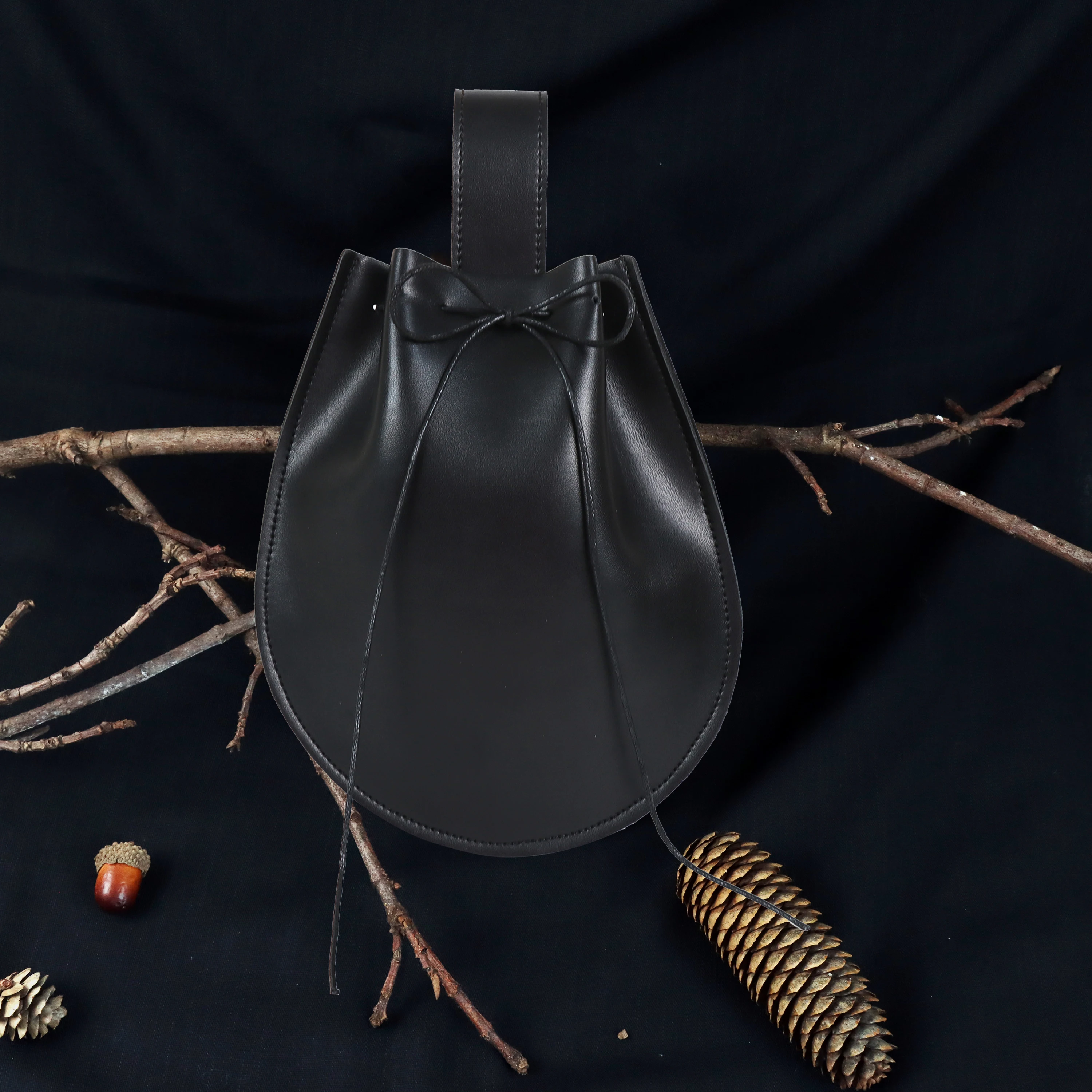 Fashion Medieval Fanny Pack Large Renaissance Clothing Accessory Leather Fanny Pack Halloween Cosplay Coin Bag