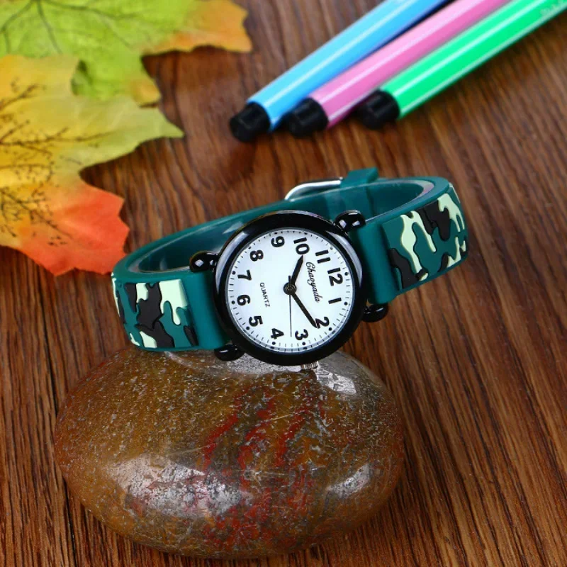 Reloj para niños con correa de camuflaje de marca, relojes de cuarzo de dibujos animados para estudiantes, niños y niñas, reloj de pulsera deportivo para fanáticos del ejército, envío directo