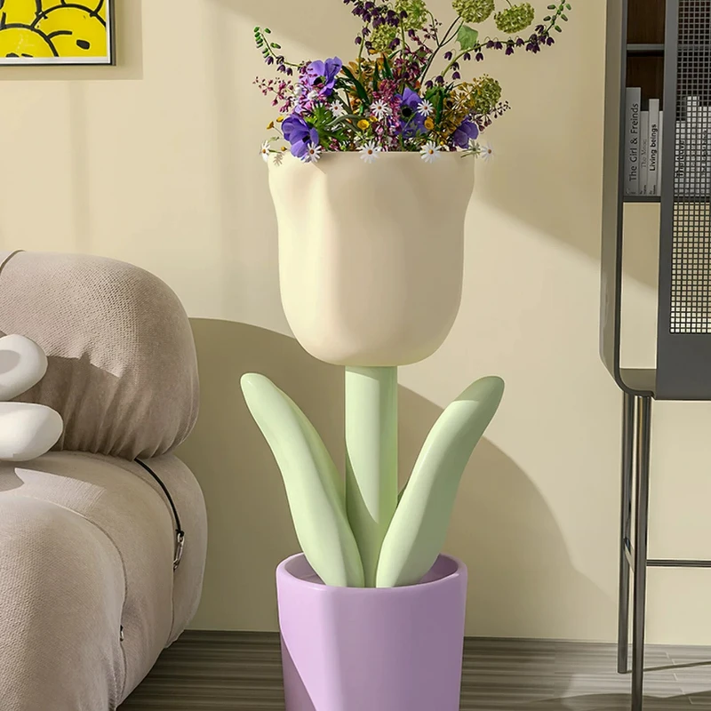 Large home Nordic tulip floor-to-ceiling vase ornament, living room TV cabinet next to Internet celebrity opening gift flower