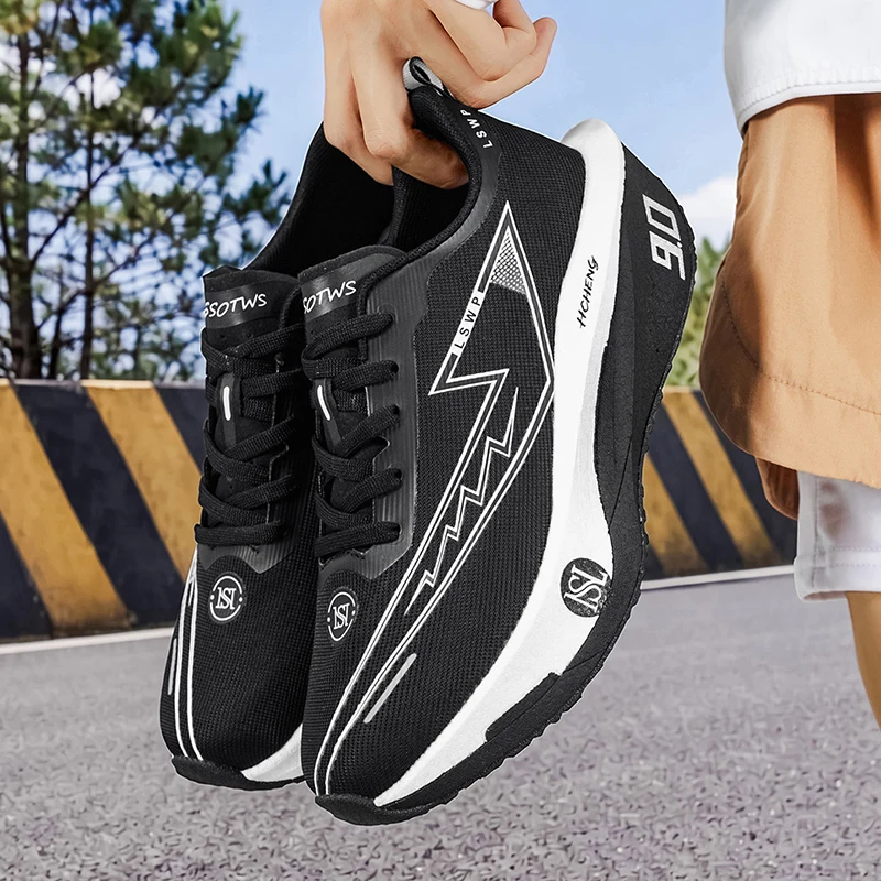 Lässige Sportschuhe, ultraleichte und atmungsaktive Outdoor-Wanderschuhe und Trainingsschuhe für das Trailrunning, vielseitig und modisch für Paare, bequem für den täglichen Gebrauch, ideal für Urlaubsreisen. – Detail 17