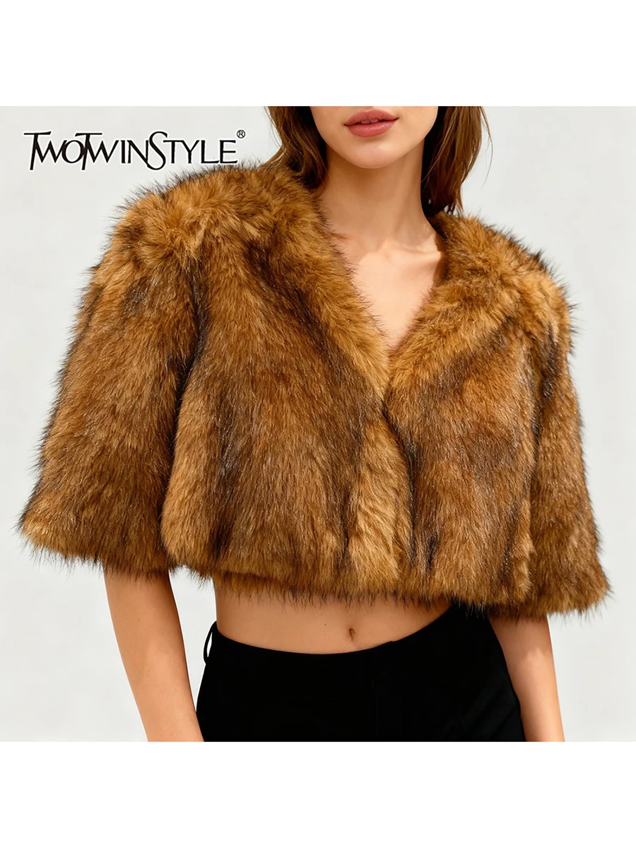 

TWOTWINSTYLE однотонные модные короткие куртки на меху для женщин, темпераментная куртка с v-образным вырезом и половиной рукавов, женская осенняя одежда, новинка