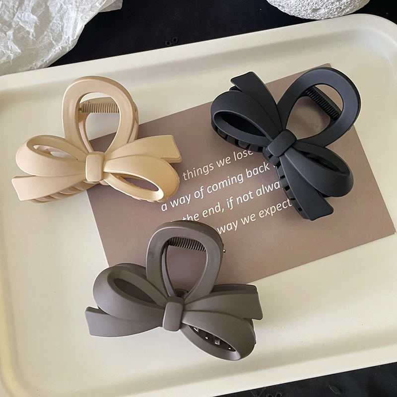 

Korean-Style High-End Matte Bow Solid Color Hair Clip For Women Fashionable And Elegant Shark Clip Hair Accessory
