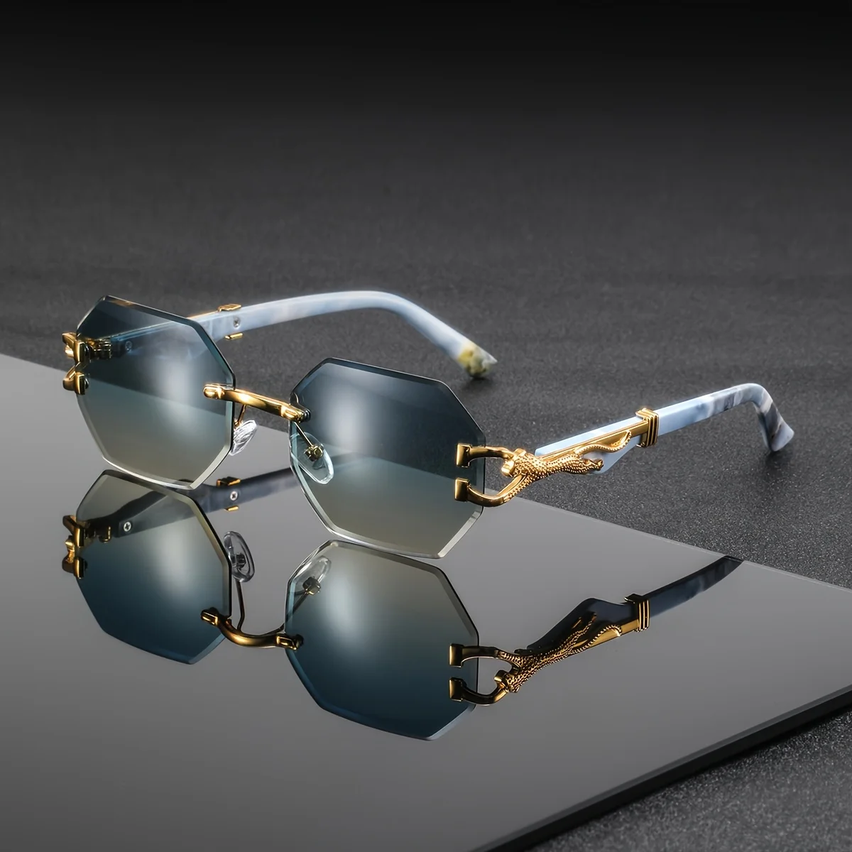 Street Fashion Glasses - Luxury Trendy Rimless Square Sun Glasses