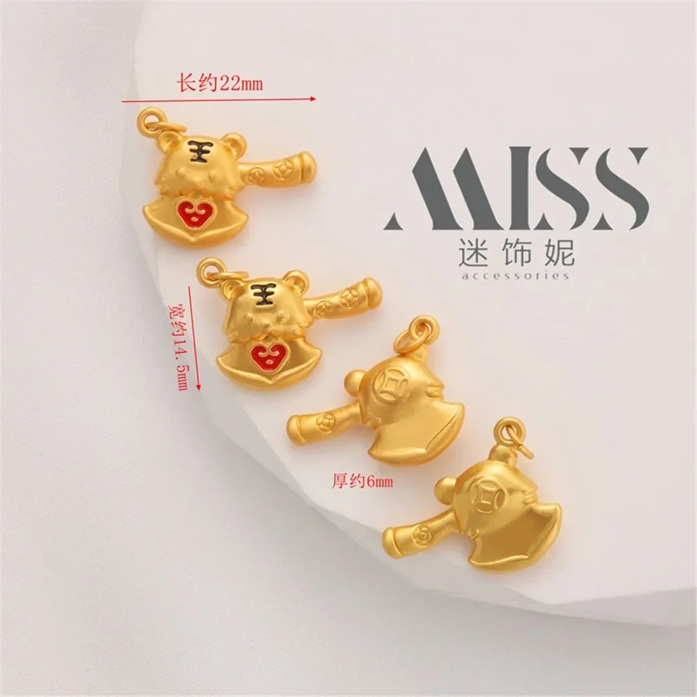 

Sand Gold Color-preserving Tiger Axe Pendant DIY Handmade Bracelet Necklace Small Pendant Jewelry Accessories