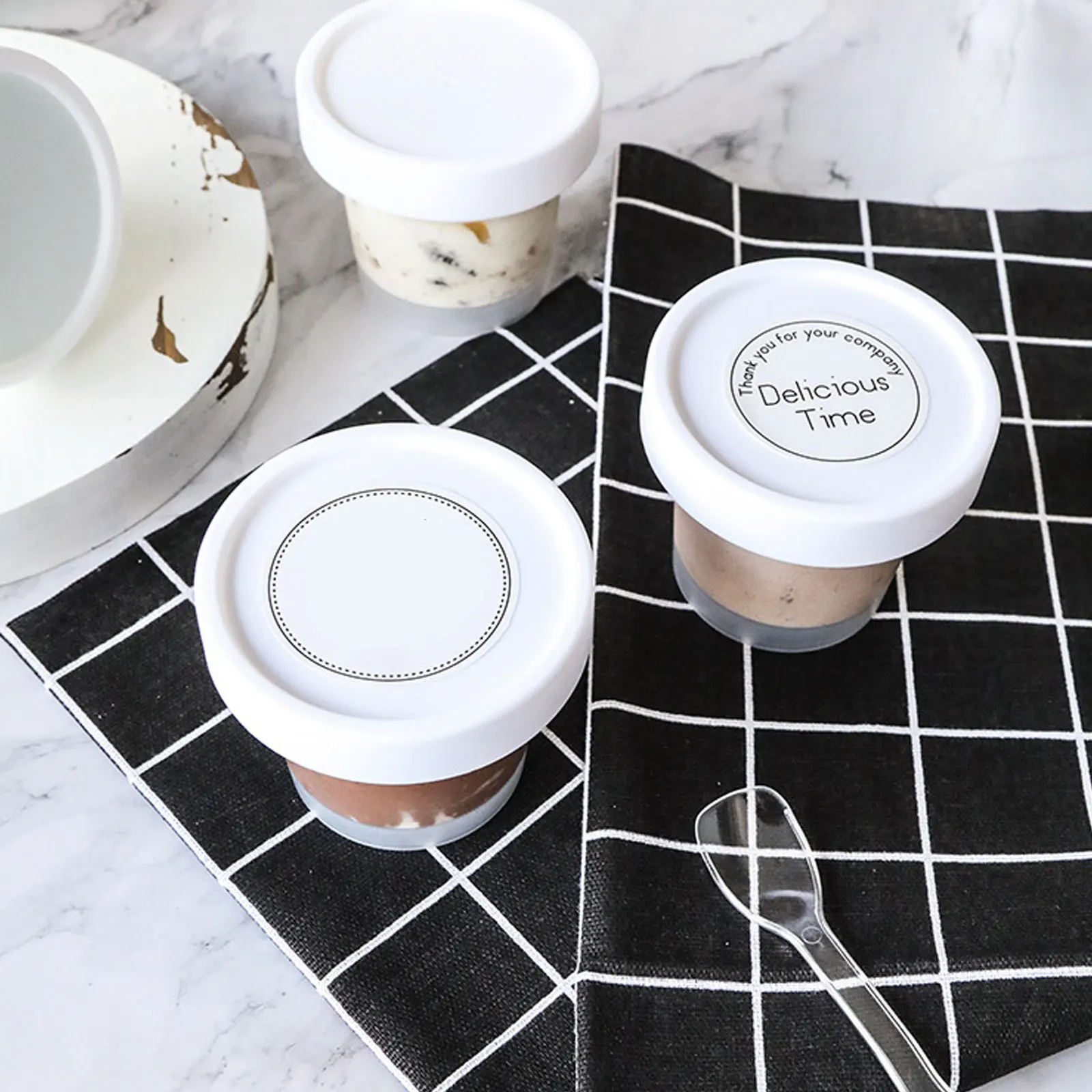 

20Pcs Disposable Dessert Pudding Cups Lids Included Safe Material for Ice Cream Jelly Mousse Snack Containers Cake Boxes