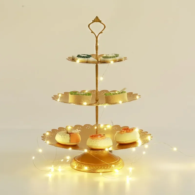 8 Piece Golden Cake Rack Outdoor Wedding Dessert Table Ornament Round Metal Cupcake Stand Service Tray