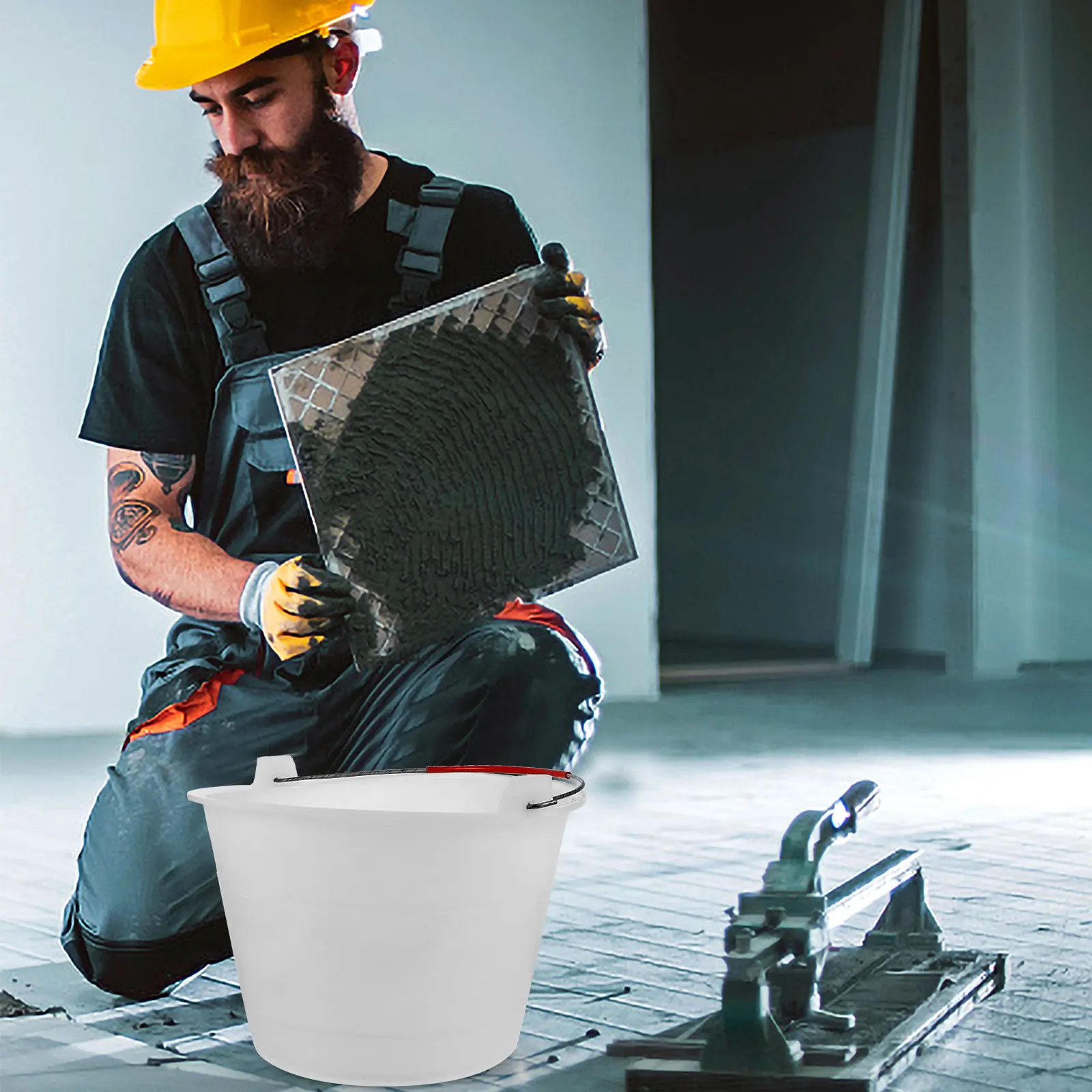 Reinforced Thickened Plastic Bucket Strong Stable Simple Design Portable Concrete Cement Sand Bucket for Construction Home