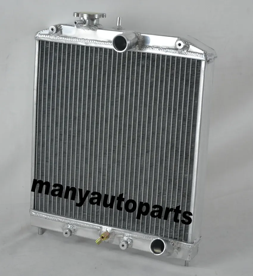 FOR 32MM IN/OUT PIPE 1992-2000 Honda Civic EK EG B16 B18 ALUMINUM RADIATOR 42MM