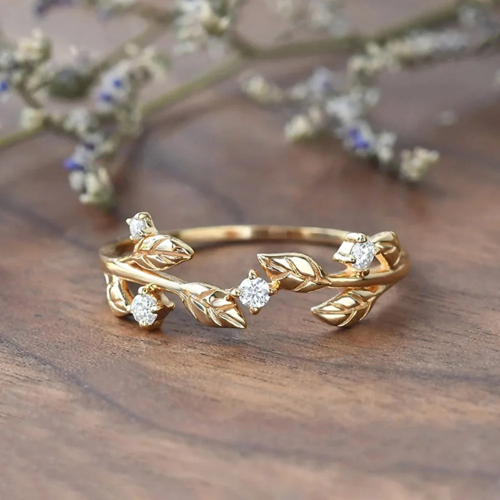 Delicate Flower Branches Entwined Thornflower 5A Zircon Rings for Women Romantic Temperament Versatile Index Finger Ring Jewelry