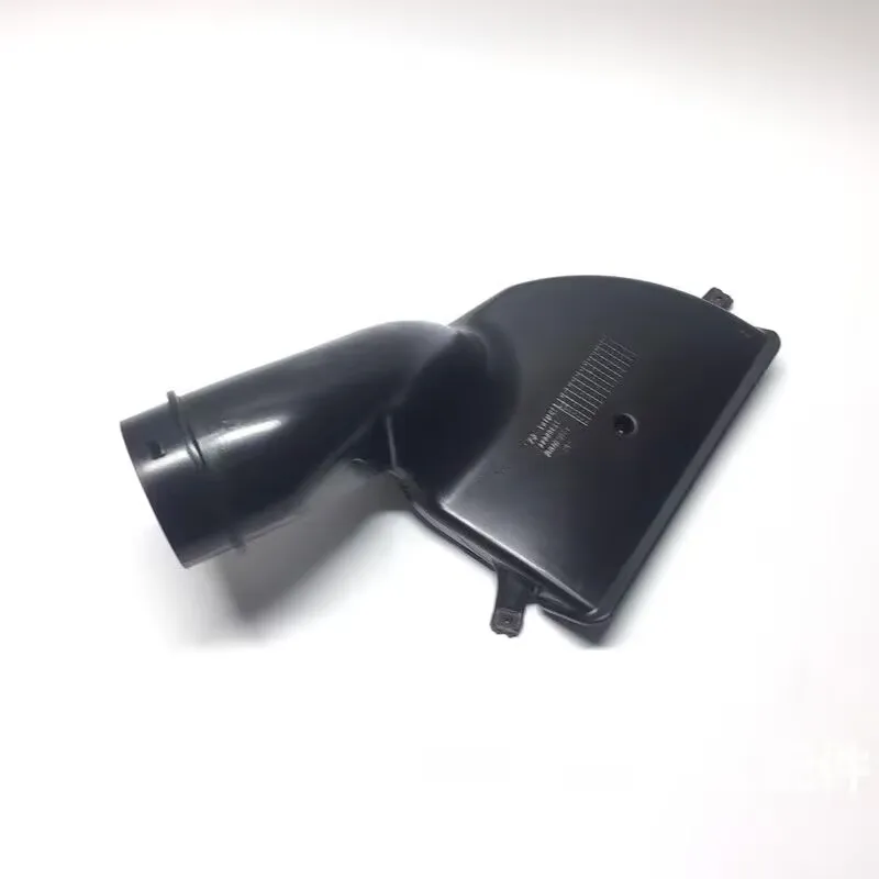 

10018134 Впускная трубка воздушного фильтра для китайского SAIC ROEWE 550 MG6