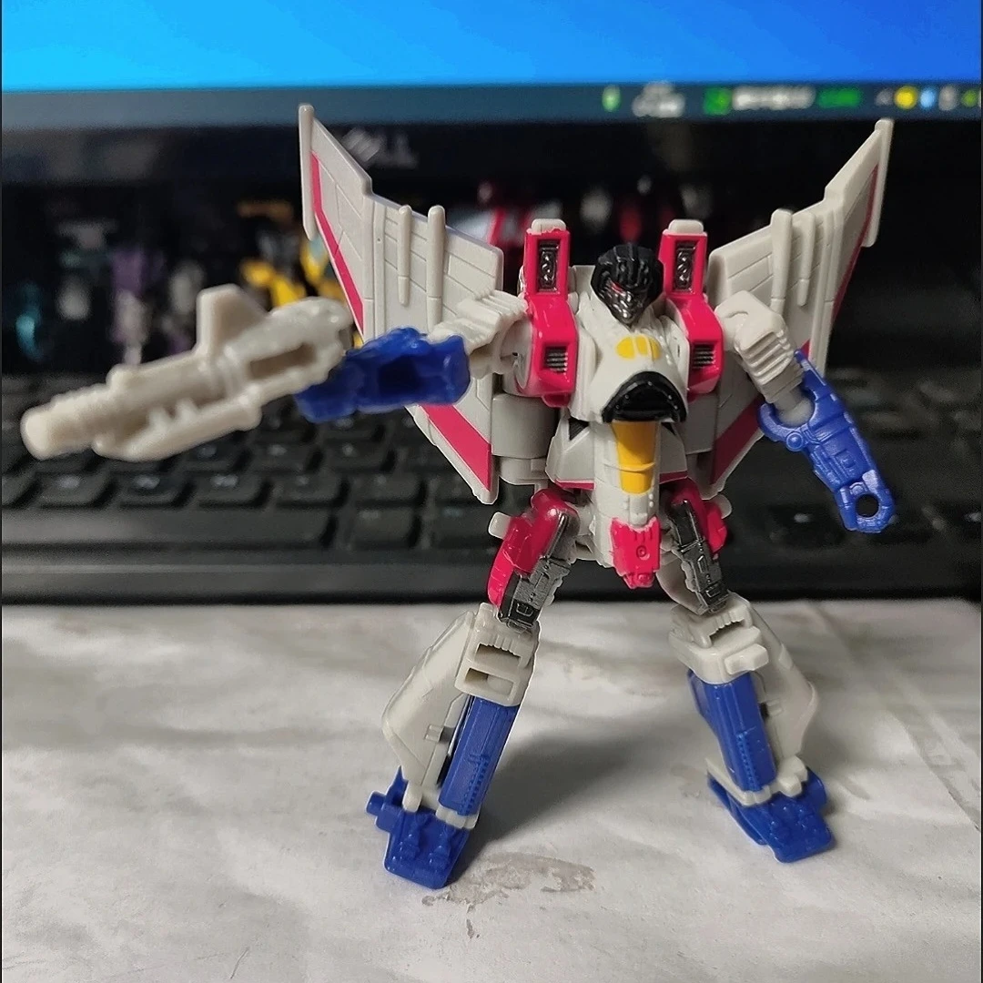 

In stock Hasbro Transformers Gaiden Movie Edition SS Core Level Starscream Mini Action Figures Transformable Robot Model Gift
